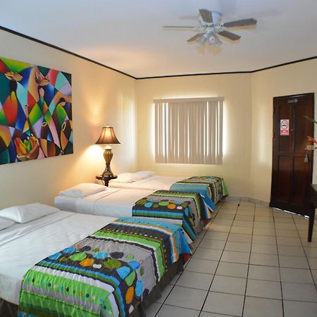 Hotel Los Balcones De צ'יננדגה מראה חיצוני תמונה