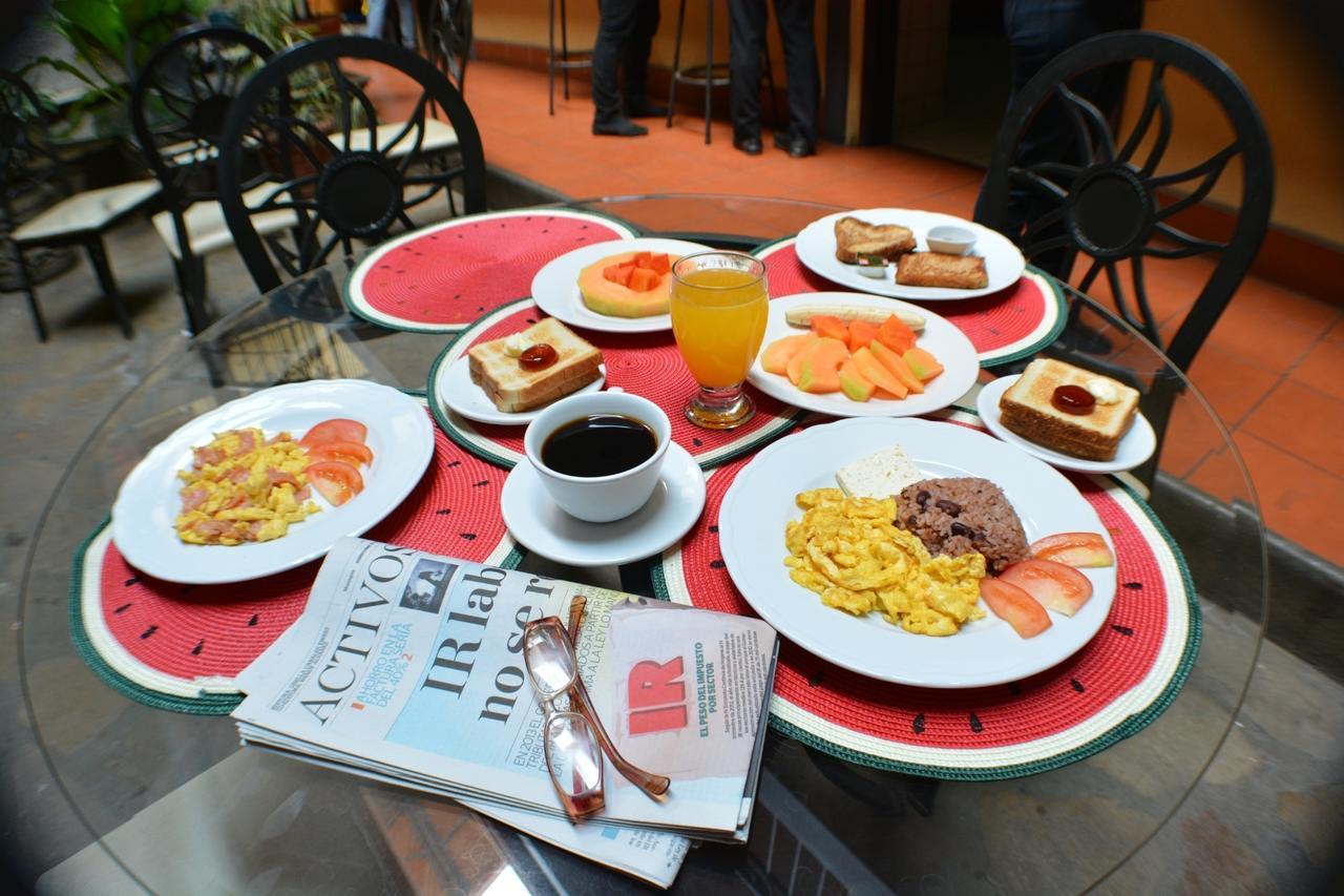 Hotel Los Balcones De צ'יננדגה מראה חיצוני תמונה