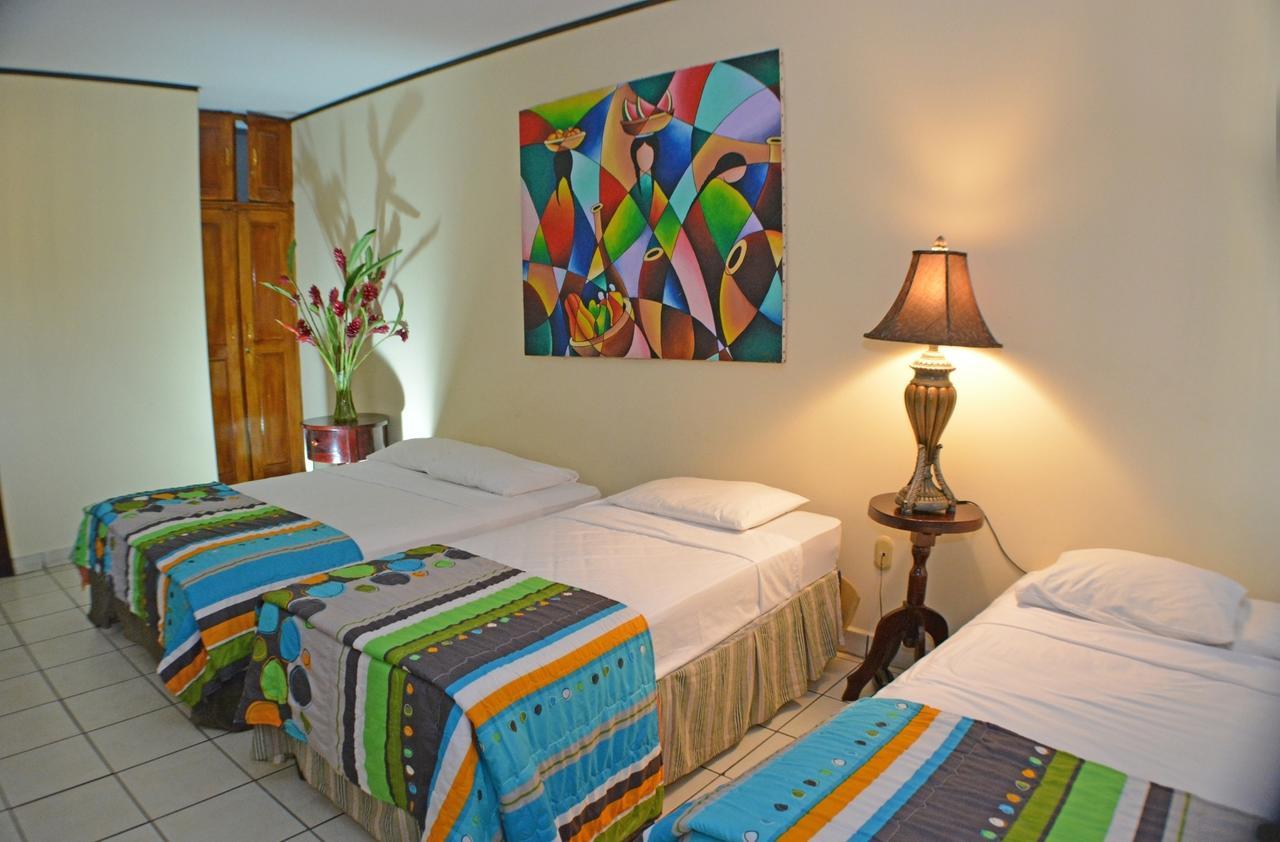Hotel Los Balcones De צ'יננדגה חדר תמונה